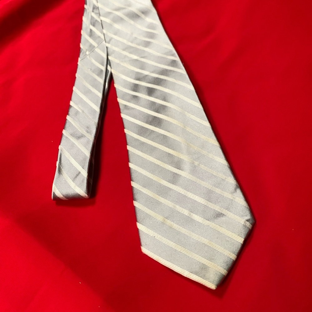 Bugatti silk tie!